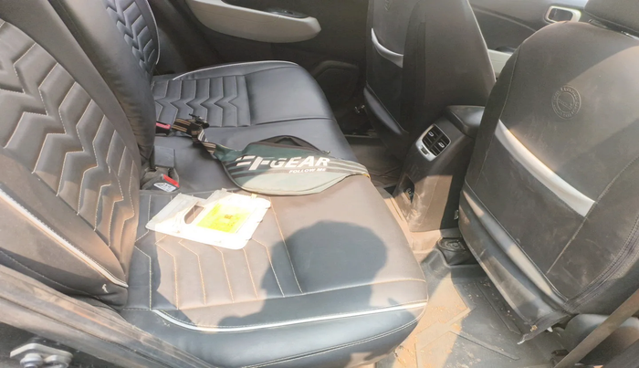 2024 Hyundai VENUE SX 1.2 PETROL, Petrol, Manual, 32,000 km, interior