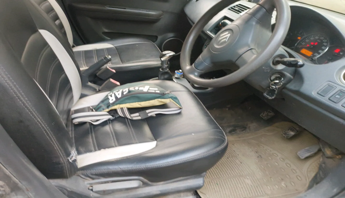 2011 Maruti Swift VDI, Diesel, Manual, 1,43,462 km, interior