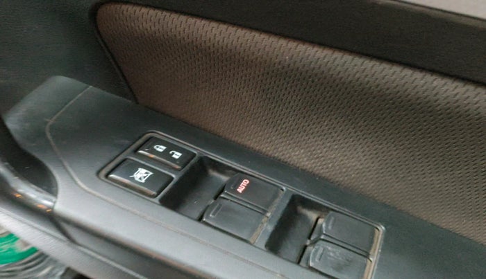 2021 Toyota URBAN CRUISER PREMIUM GRADE AT, Petrol, Automatic, 71,916 km, interior