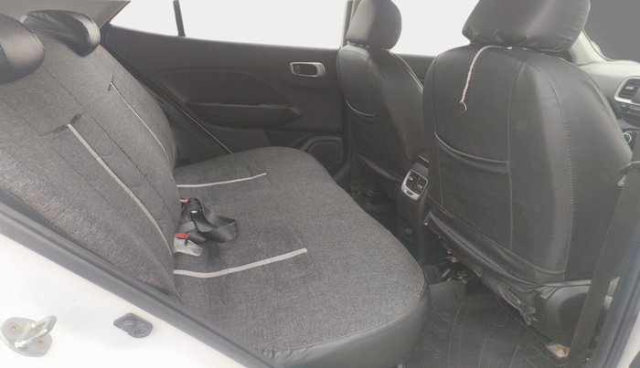 2021 Hyundai VENUE S+ 1.2, Petrol, Manual, 35,222 km, interior