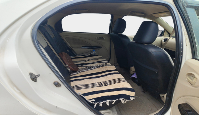 2017 Toyota Etios VXD PLATINUM, Diesel, Manual, 2,96,489 km, interior