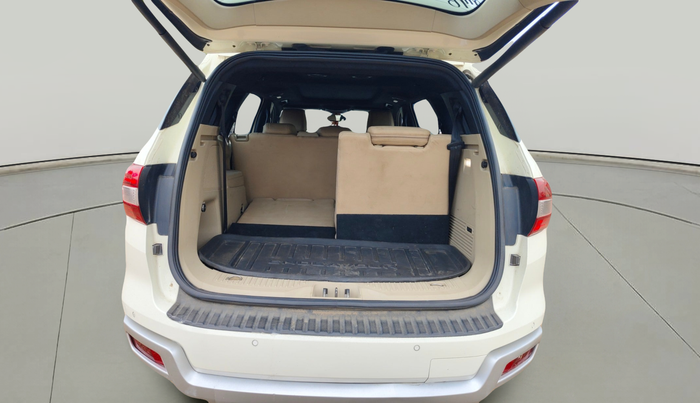 2021 Ford Endeavour TITANIUM PLUS 2.0 4X2 AT SUNROOF, Diesel, Automatic, 67,400 km, exterior