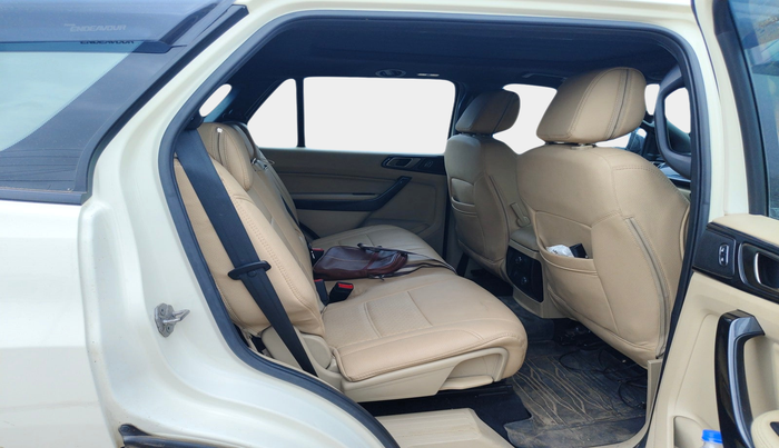 2021 Ford Endeavour TITANIUM PLUS 2.0 4X2 AT SUNROOF, Diesel, Automatic, 67,400 km, interior