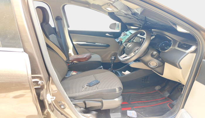 2023 Renault TRIBER RXZ, Petrol, Manual, 14,677 km, interior