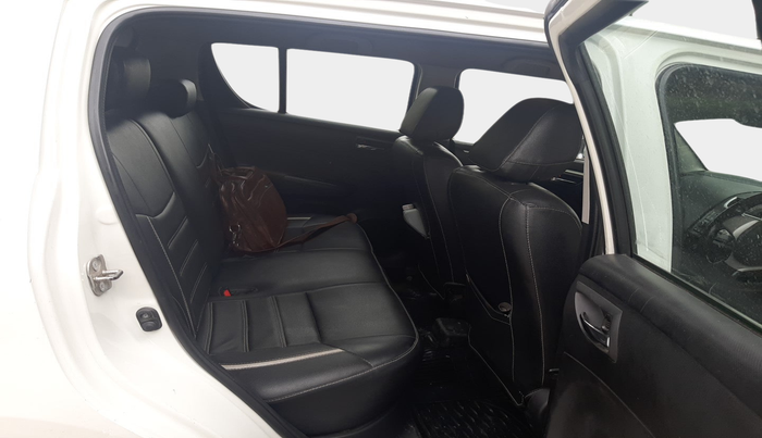 2017 Maruti Swift VDI, Diesel, Manual, 80,830 km, interior