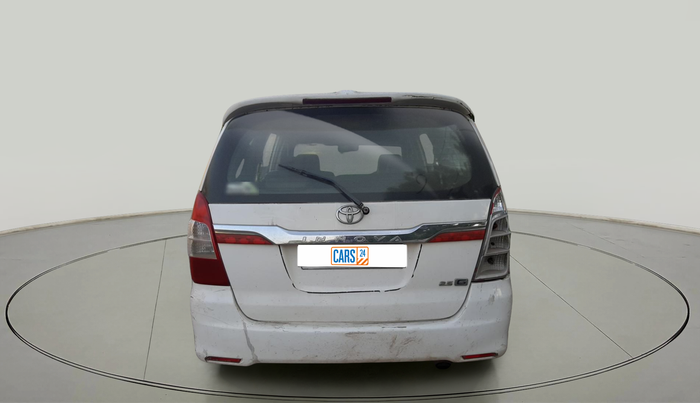 2009 Toyota Innova G4 2.5 8 STR, Diesel, Manual, 2,06,987 km, exterior