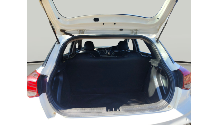 2020 Hyundai Elite i20 SPORTZ PLUS 1.2, Petrol, Manual, 70,363 km, exterior