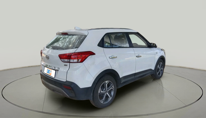 2018 Hyundai Creta SX AT 1.6 DIESEL, Diesel, Automatic, 2,22,845 km, exterior