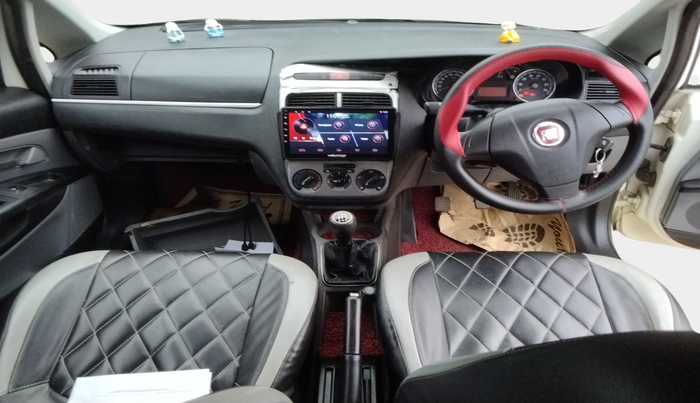 2010 Fiat Grand Punto ACTIVE 1.2, Petrol, Manual, 11,111 km, interior
