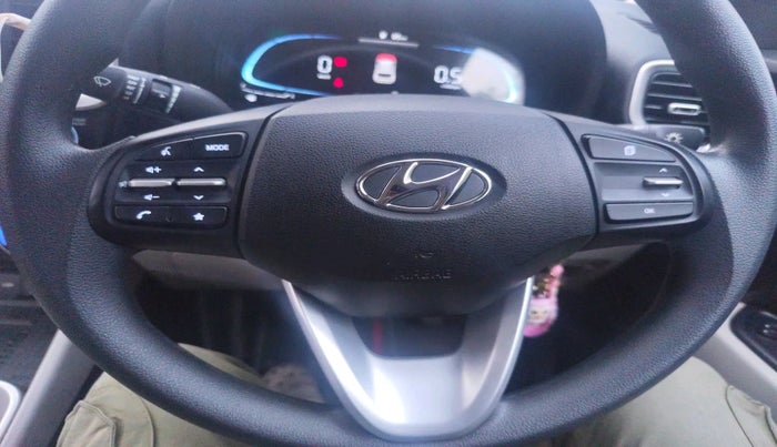 2025 Hyundai VENUE S Plus 1.2 Petrol MT, Petrol, Manual, 9,171 km, interior