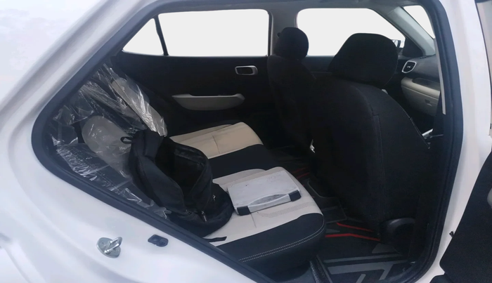 2025 Hyundai VENUE S Plus 1.2 Petrol MT, Petrol, Manual, 9,171 km, interior