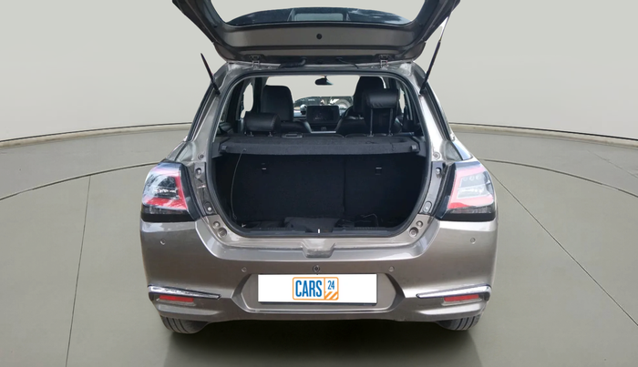 2025 Maruti Swift ZXi AMT, Petrol, Automatic, 3,932 km, exterior