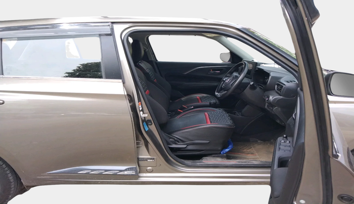 2025 Maruti Swift ZXi AMT, Petrol, Automatic, 3,932 km, interior