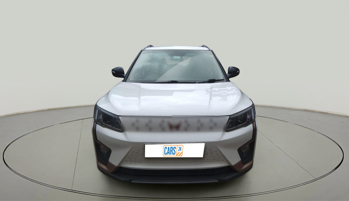 2023 Mahindra XUV400 EL 7.2 KW, Electric, Automatic, 50,967 km, exterior
