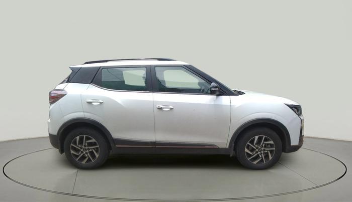2023 Mahindra XUV400 EL 7.2 KW, Electric, Automatic, 50,967 km, exterior