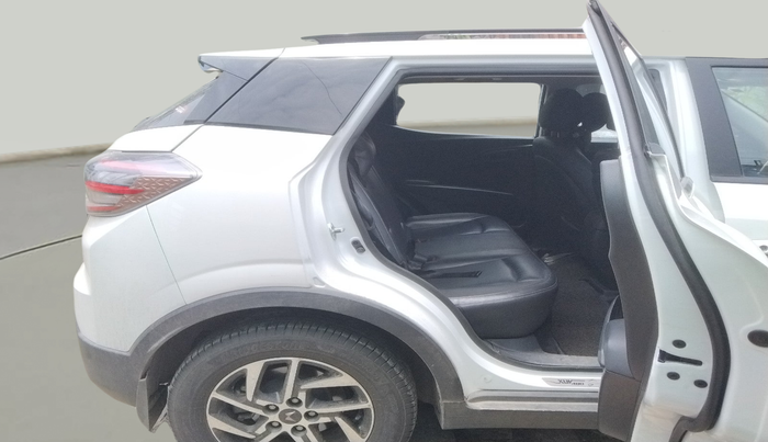 2023 Mahindra XUV400 EL 7.2 KW, Electric, Automatic, 50,967 km, interior