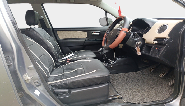 2017 Maruti Wagon R 1.0 VXI, Petrol, Manual, 28,725 km, interior