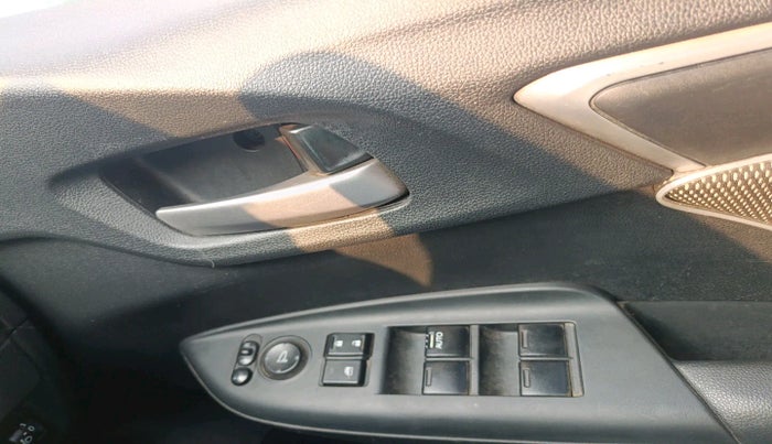 2017 Honda WR-V 1.5L I-DTEC VX MT, Diesel, Manual, 69,934 km, interior