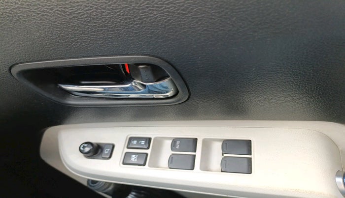 2020 Maruti IGNIS ZETA 1.2, Petrol, Manual, 31,742 km, interior