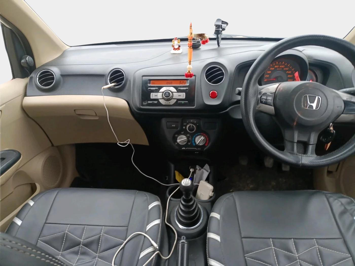 2014 Honda Amaze 1.2L I-VTEC S, Petrol, Manual, 93,762 km, interior