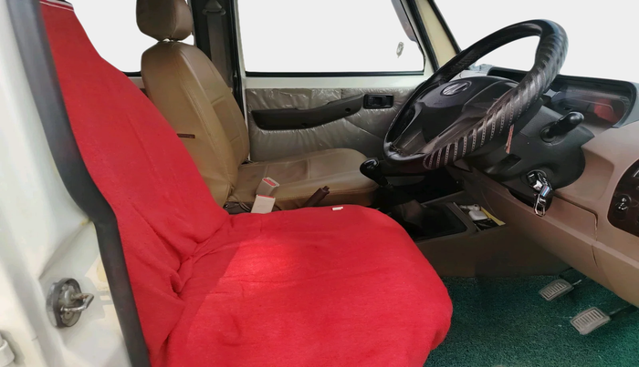 2020 Mahindra Bolero B6, Diesel, Manual, 96,141 km, interior