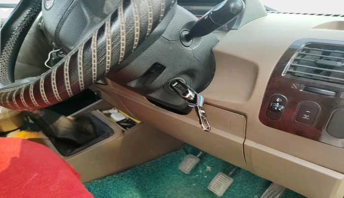 2020 Mahindra Bolero B6, Diesel, Manual, 96,141 km, interior