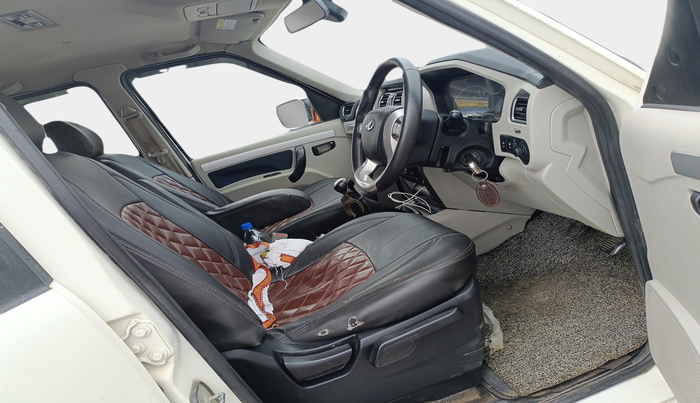 2019 Mahindra Scorpio S11 2WD, Diesel, Manual, 1,52,856 km, interior
