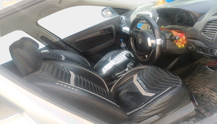 2020 Maruti Vitara Brezza VXI, Petrol, Manual, 78,265 km, interior