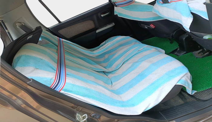 2016 Maruti Wagon R 1.0 VXI, Petrol, Manual, 61,830 km, interior