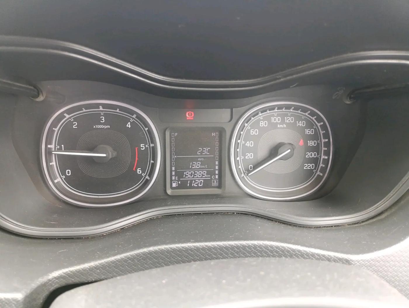 2016 Maruti Vitara Brezza ZDI PLUS DUAL TONE, Diesel, Manual, 1,90,389 km, interior
