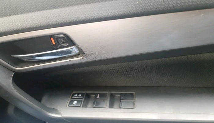 2016 Maruti Vitara Brezza ZDI, Diesel, Manual, 71,987 km, interior