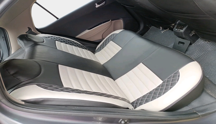 2019 Hyundai Grand i10 SPORTZ 1.2 KAPPA VTVT, Petrol, Manual, 22,670 km, interior