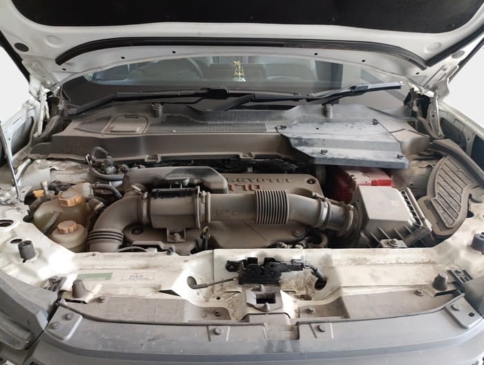 2022 Tata Safari XT PLUS, Diesel, Manual, 17,50,000 km, exterior