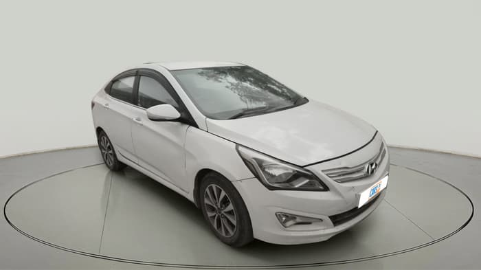 2016 Hyundai Verna 1.6 VTVT SX, Diesel, Manual, 1,55,017 km, exterior