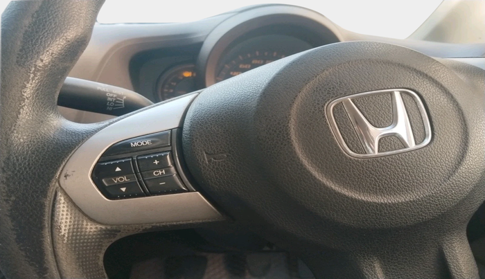 2013 Honda Amaze 1.5L I-DTEC S, Diesel, Manual, 1,08,493 km, interior