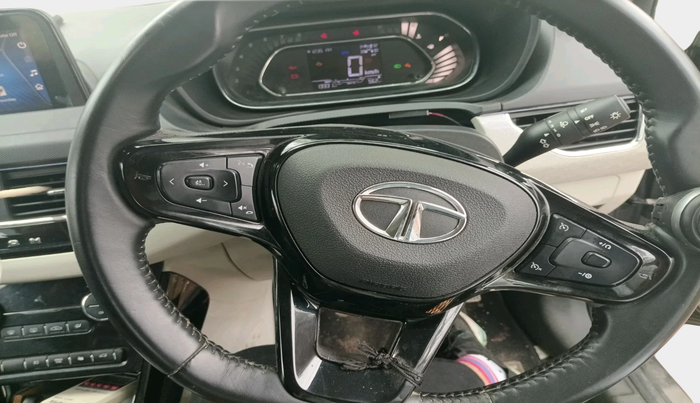 2023 Tata NEXON XZ Plus LUX, Petrol, Manual, 13,331 km, interior