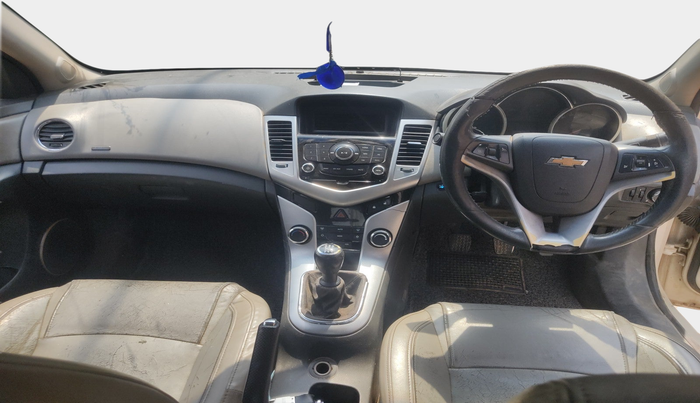 2010 Chevrolet Cruze LTZ, Diesel, Manual, 2 km, interior
