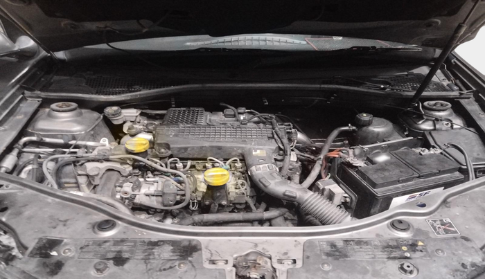 2013 Nissan Terrano XE (D), Diesel, Manual, 1,21,136 km, exterior