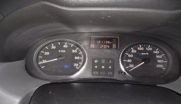 2013 Nissan Terrano XE (D), Diesel, Manual, 1,21,136 km, interior