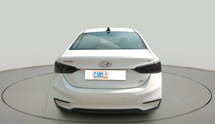 2018 Hyundai Verna 1.6 VTVT SX O, Petrol, Manual, 83,149 km, exterior