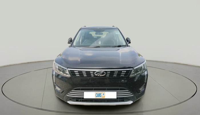 2020 Mahindra XUV300 W8 1.5 DIESEL, Diesel, Manual, 72,238 km, exterior