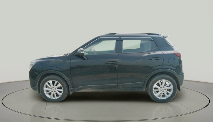2020 Mahindra XUV300 W8 1.5 DIESEL, Diesel, Manual, 72,238 km, exterior