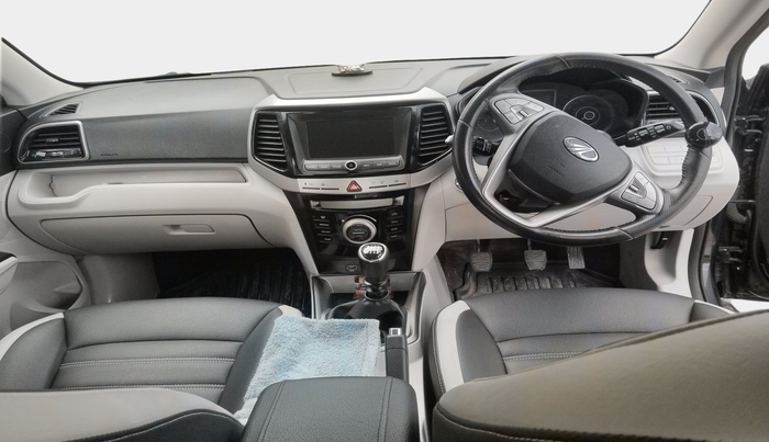 2020 Mahindra XUV300 W8 1.5 DIESEL, Diesel, Manual, 72,238 km, interior