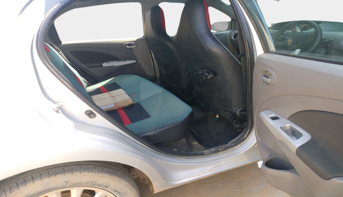 2011 Toyota Etios Liva V, Petrol, Manual, 91,833 km, interior