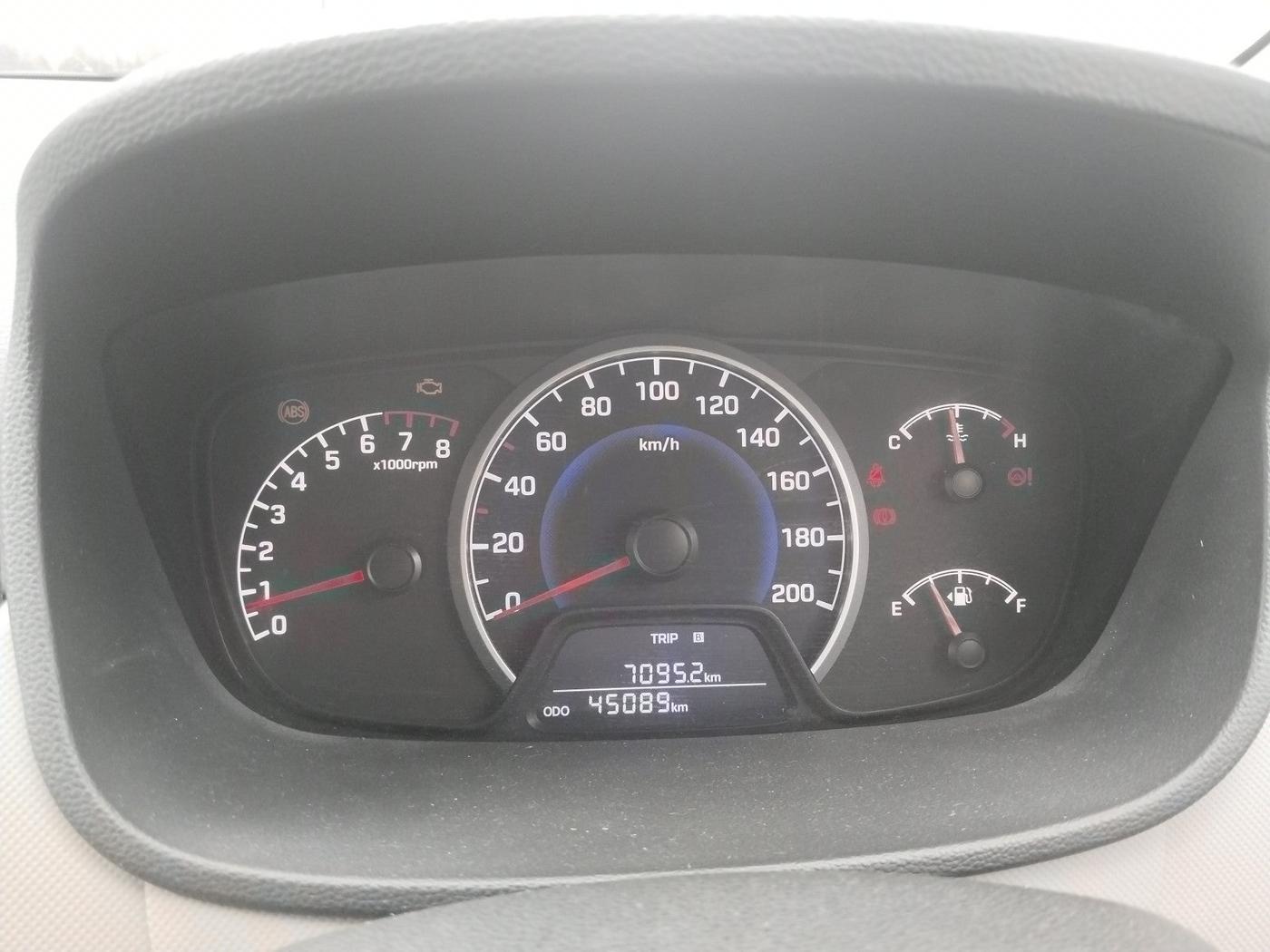 2019 Hyundai Grand i10 SPORTZ 1.2 KAPPA VTVT, Petrol, Manual, 45,090 km, interior