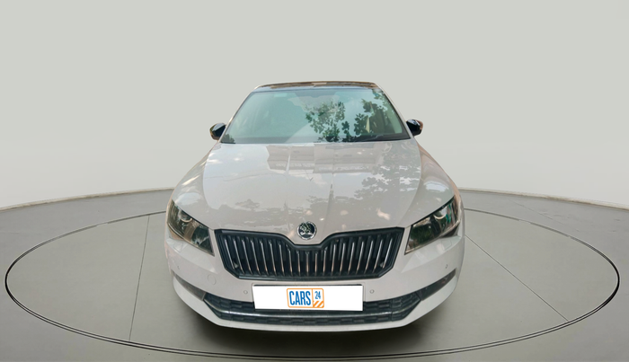 2017 Skoda Superb L&K 1.8 TSI AT, Petrol, Automatic, 83,336 km, exterior