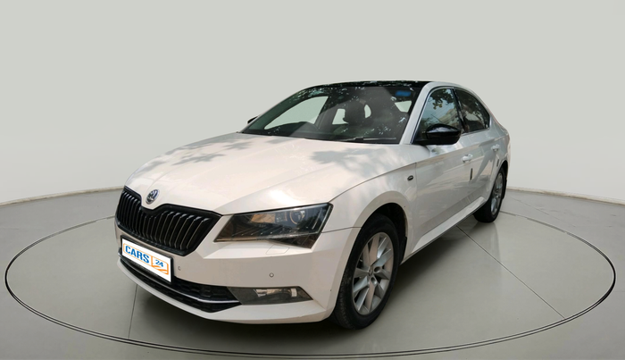 2017 Skoda Superb L&K 1.8 TSI AT, Petrol, Automatic, 83,336 km, exterior