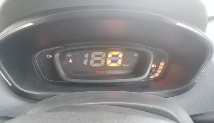 2019 Renault Kwid RXT 1.0 (O), Petrol, Manual, 93,298 km, interior