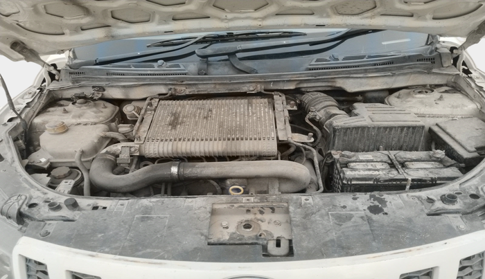 2012 Mahindra XUV500 W8, Diesel, Manual, 94,114 km, exterior