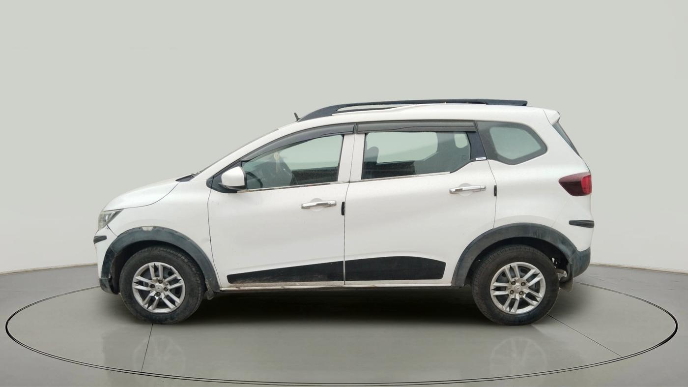 2020 Renault TRIBER RXL MT, Petrol, Manual, 62,706 km, exterior